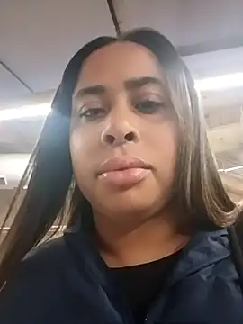 gatinha20257 online show from July 16, 4:33 pm