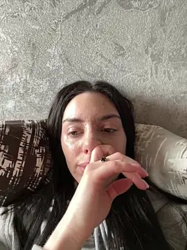 MishellKins online show from April 1, 10:16 am