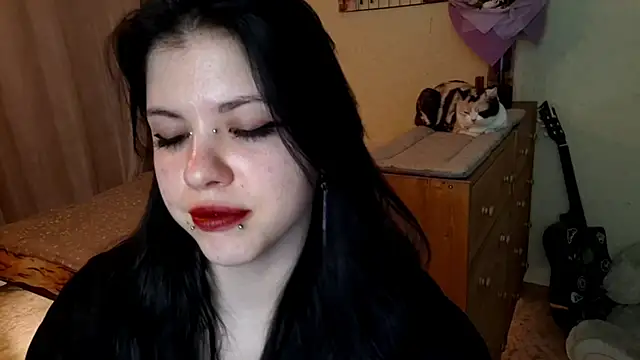 MiaTemptress online show from April 19, 2:28 pm