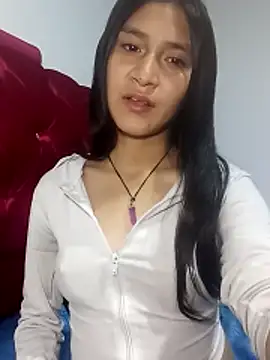 KarolaMendez online show from April 25, 2:25 am