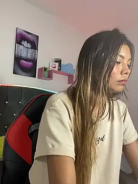 NOVAGIRL EF online show from March 12, 5:32 am