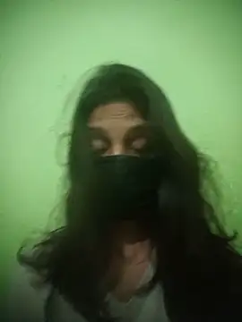 nidhiyadav00 online show from May 27, 5:32 pm