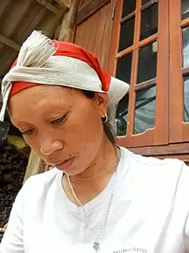 Heli pusy online show from July 9, 7:33 am