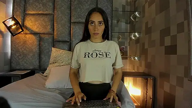 Escarleth Fox online show from March 18, 5:18 pm