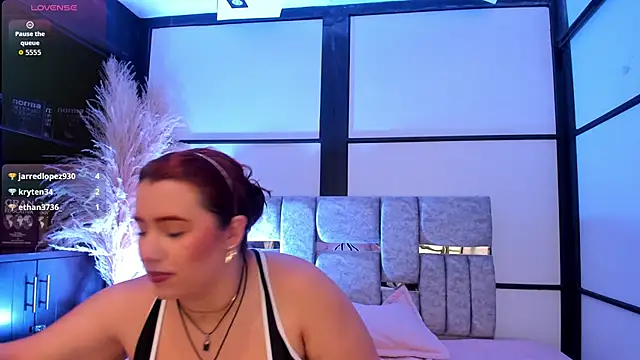 JeanneWilliams online show from April 17, 12:40 pm