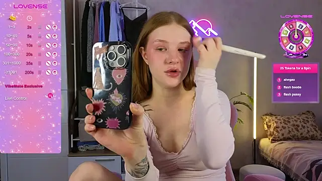 GoldenSunBunny online show from April 1, 6:03 am