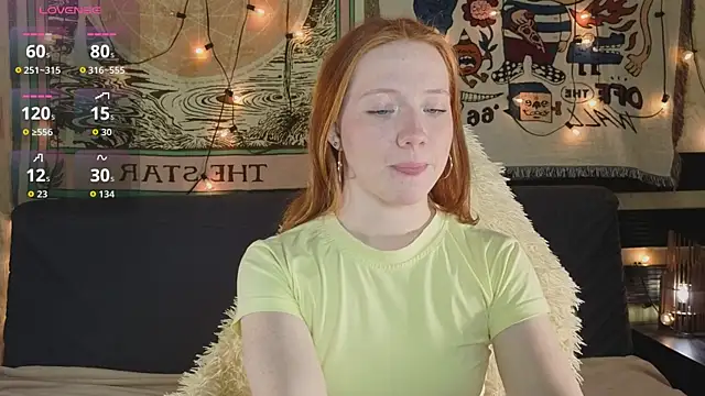 Sparky fox online show from May 3, 1:31 am