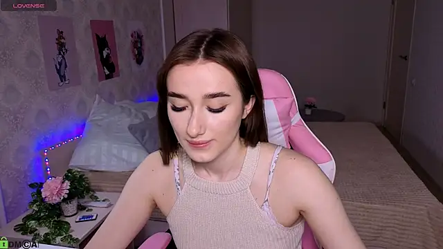 Lady Sunrise12 online show from April 4, 1:04 am