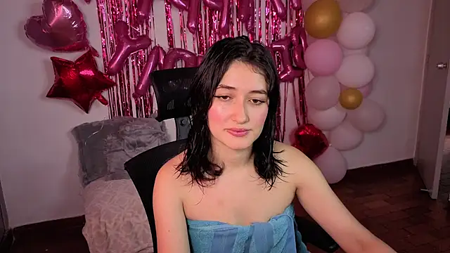 AleblancXOXO online show from August 7, 4:03 pm