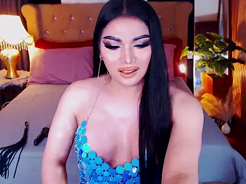 AluraJhenson online show from May 4, 1:20 am