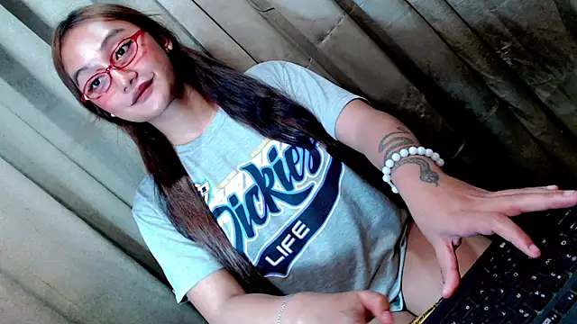 Jessicasfantasy online show from March 17, 3:54 am