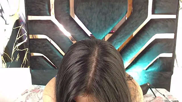 sweetbloomcs online show from August 9, 3:34 am