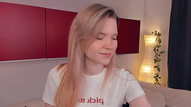 DelmaLasky online show from July 10, 7:31 am