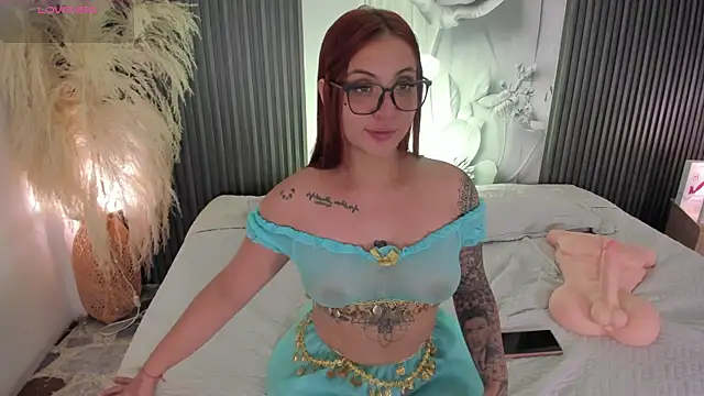 KetziaDoll  online show from May 10, 6:04 am