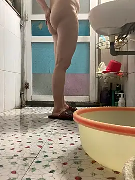 tieuvy6 online show from July 11, 1:33 pm
