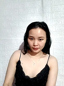 Akile80 online show from March 18, 2:00 pm