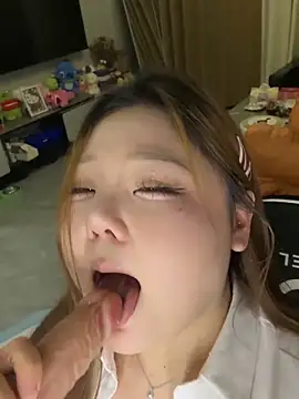 MIJ44445555 online show from March 31, 3:56 pm