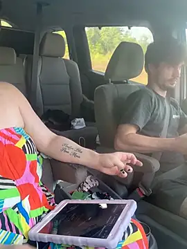 babesanddaddy online show from May 3, 9:18 pm