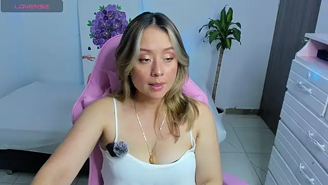 Ari Angel23 online show from June 27, 5:30 am