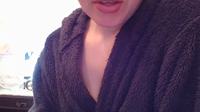 mery lou20252 online show from March 31, 4:18 pm