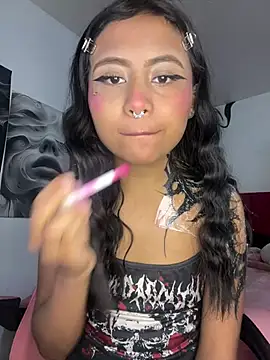 Nubeseliminadas online show from July 26, 12:40 am