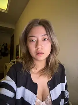 Olivia PINK0322 online show from May 12, 1:18 pm