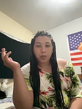 Tashani Queen online show from April 4, 5:17 am