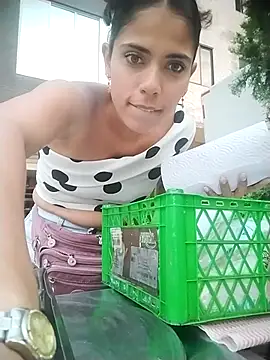 wet vika online show from March 25, 11:02 am