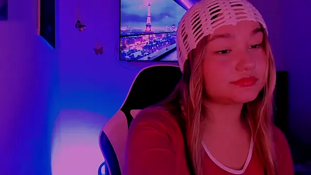 Soouuf  online show from May 5, 12:46 am