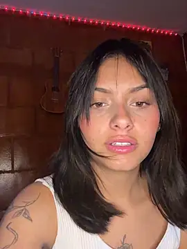 lulu AG online show from April 14, 4:12 am