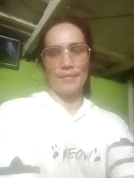 HornyKerujieTrans online show from May 4, 6:50 am