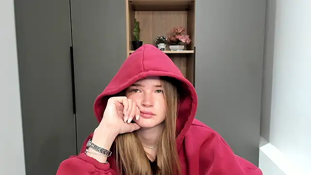 YeeMellendorf online show from March 25, 12:08 pm