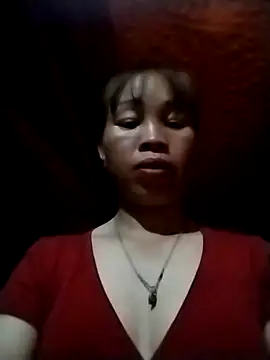 Ely-cute2k online show from April 24, 1:25 pm