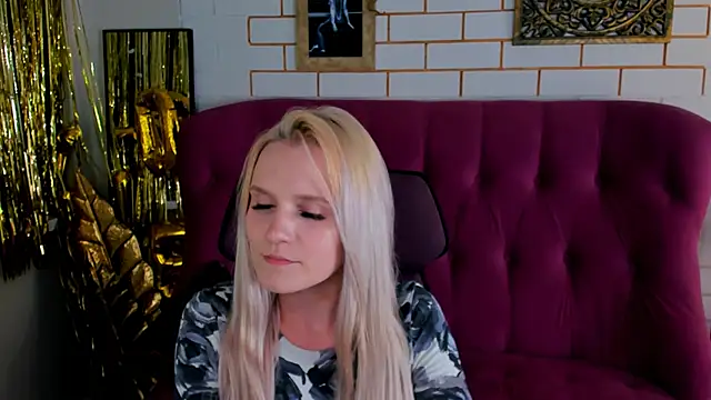 SherriButlers online show from June 15, 1:22 pm
