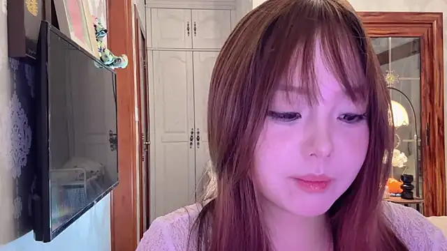 thelittlexx online show from May 10, 7:43 am