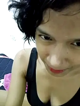 Yi Uzi online show from July 28, 1:47 am