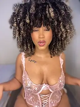 Kendra curly online show from July 31, 1:06 am