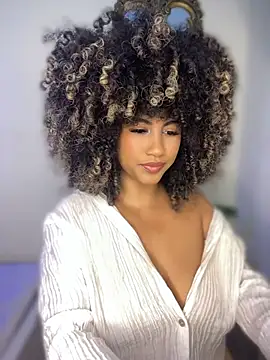 Kendra curly online show from August 5, 12:50 am