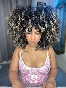 Kendra curly online show from July 12, 8:42 pm