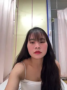 Naked-xx online show from June 4, 11:04 am