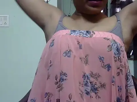 Shivi girl online show from July 3, 5:24 am