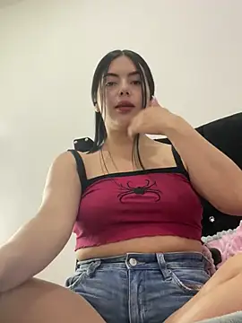 Cami olarte online show from May 7, 4:28 am