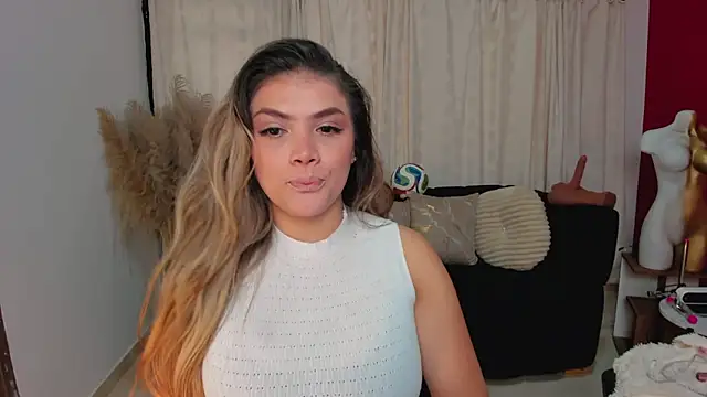 Sofia Velvetx online show from June 27, 2:23 pm