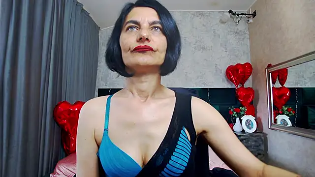 KalystaSwiss online show from April 23, 5:37 am