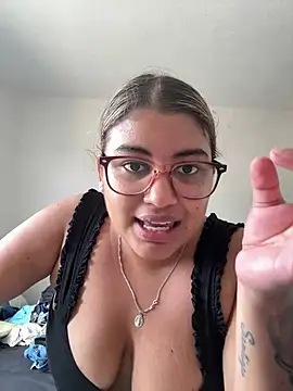 C1N09 online show from June 15, 6:30 pm