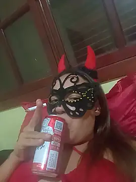 CasalLitoral2826 online show from May 10, 1:51 am