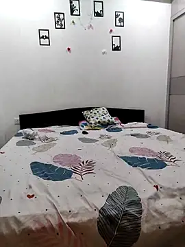 Cute SnehaX online show from May 7, 12:59 am