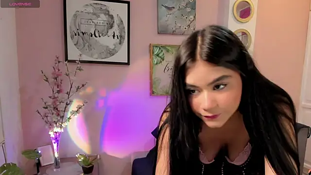 kenndal jener online show from May 22, 2:04 pm