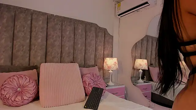 CelesteFoxx  online show from July 15, 2:22 pm
