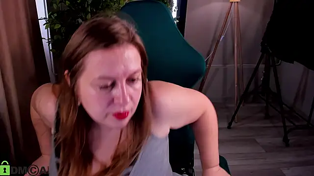 CleoXotie online show from April 30, 1:44 am